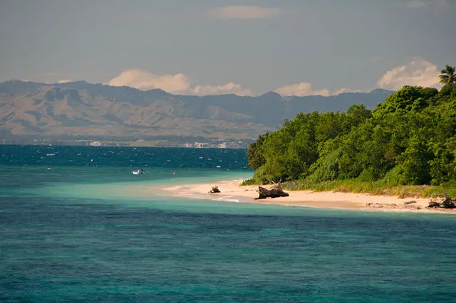 Fiji Islands Quiz - Image of a Beach in Fiji Islands